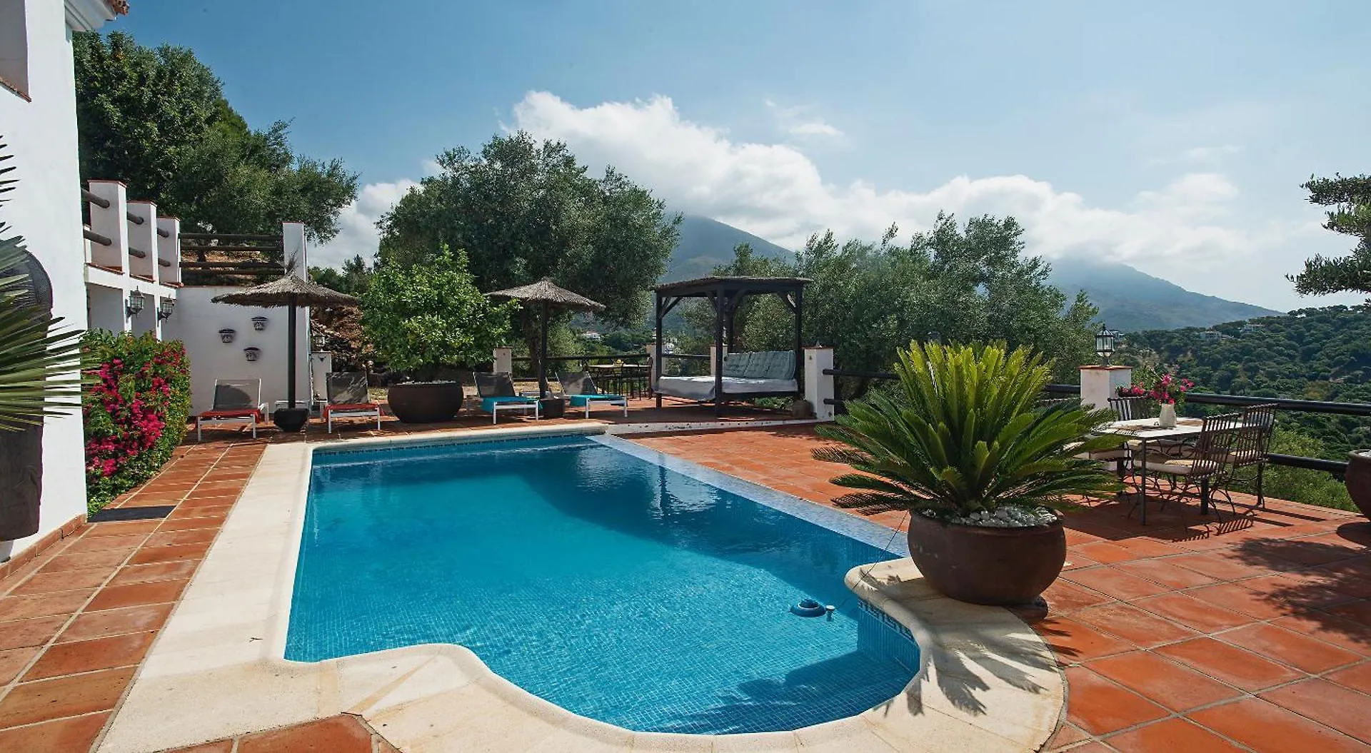 Private Villa With Pool And Amazing Views Casares Spain